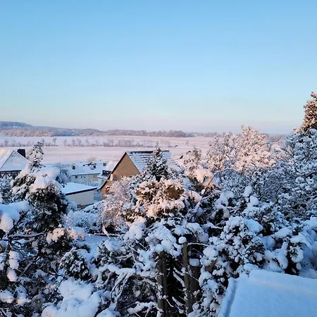 Gruener Horizont 公寓 Karweiler